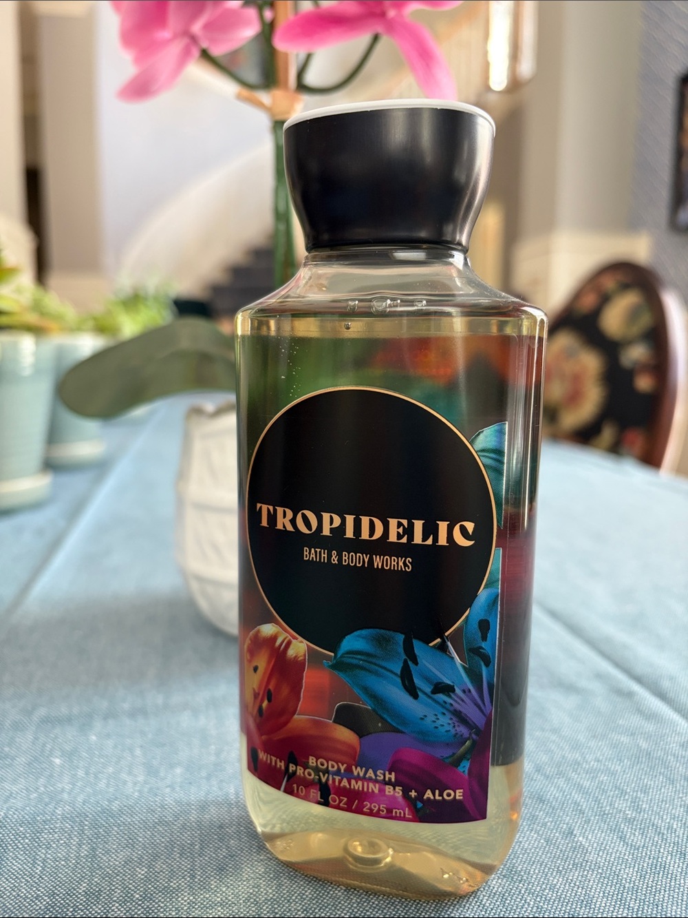 Bath & Body Works Tropidelic body wash